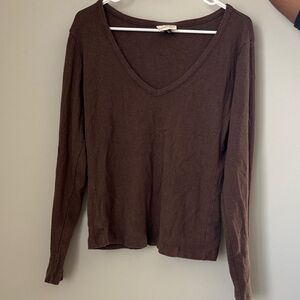 Universal Thread Chocolate Long Sleeve V-Neck Top